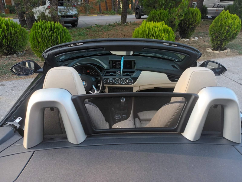 BMW Z4 E89 23i, снимка 6 - Автомобили и джипове - 51869952