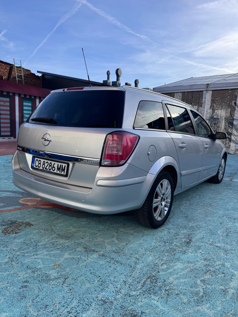 Opel Astra, снимка 8 - Автомобили и джипове - 52237418