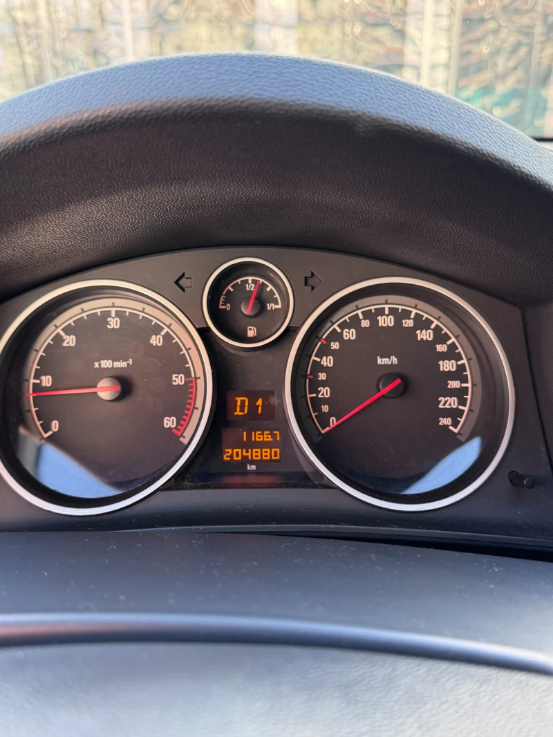 Opel Astra, снимка 14 - Автомобили и джипове - 52237418