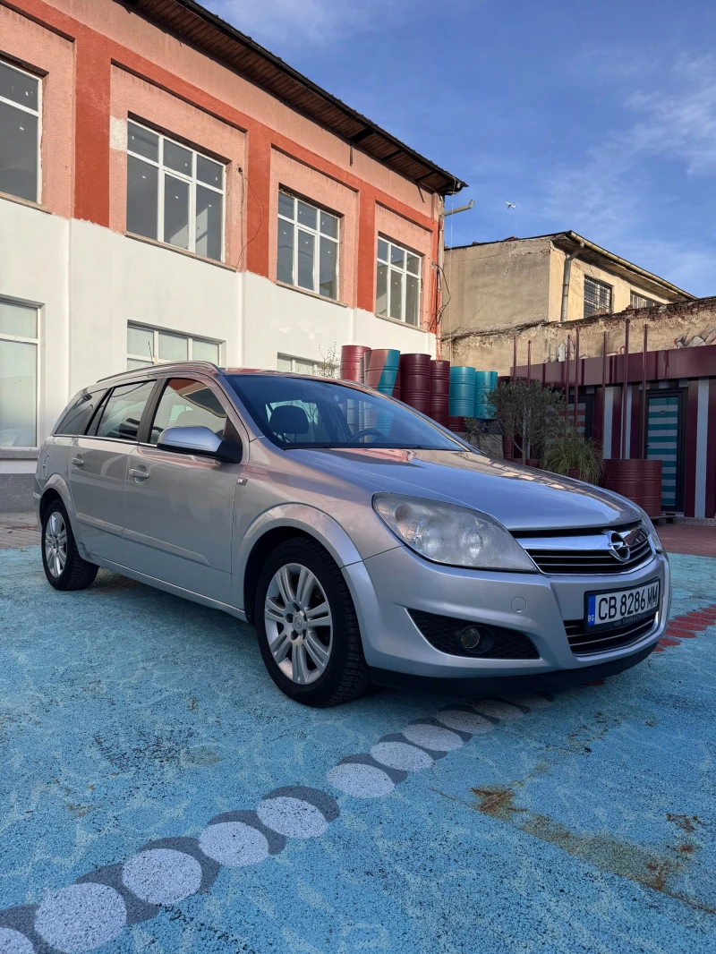 Opel Astra, снимка 6 - Автомобили и джипове - 52237418