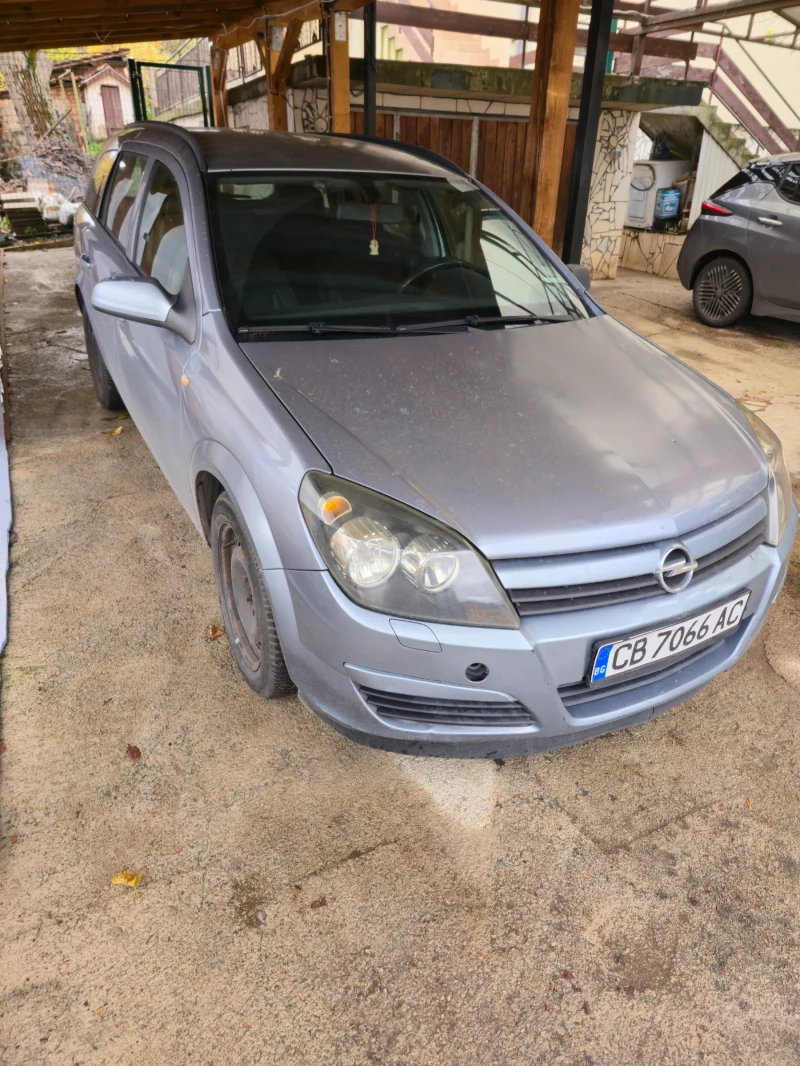 Opel Astra 1.7 cdti, снимка 2 - Автомобили и джипове - 52485907