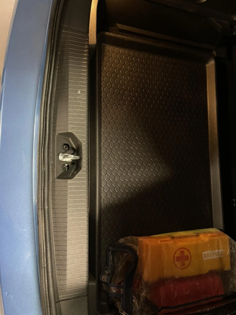 Opel Corsa, снимка 15 - Автомобили и джипове - 52989622