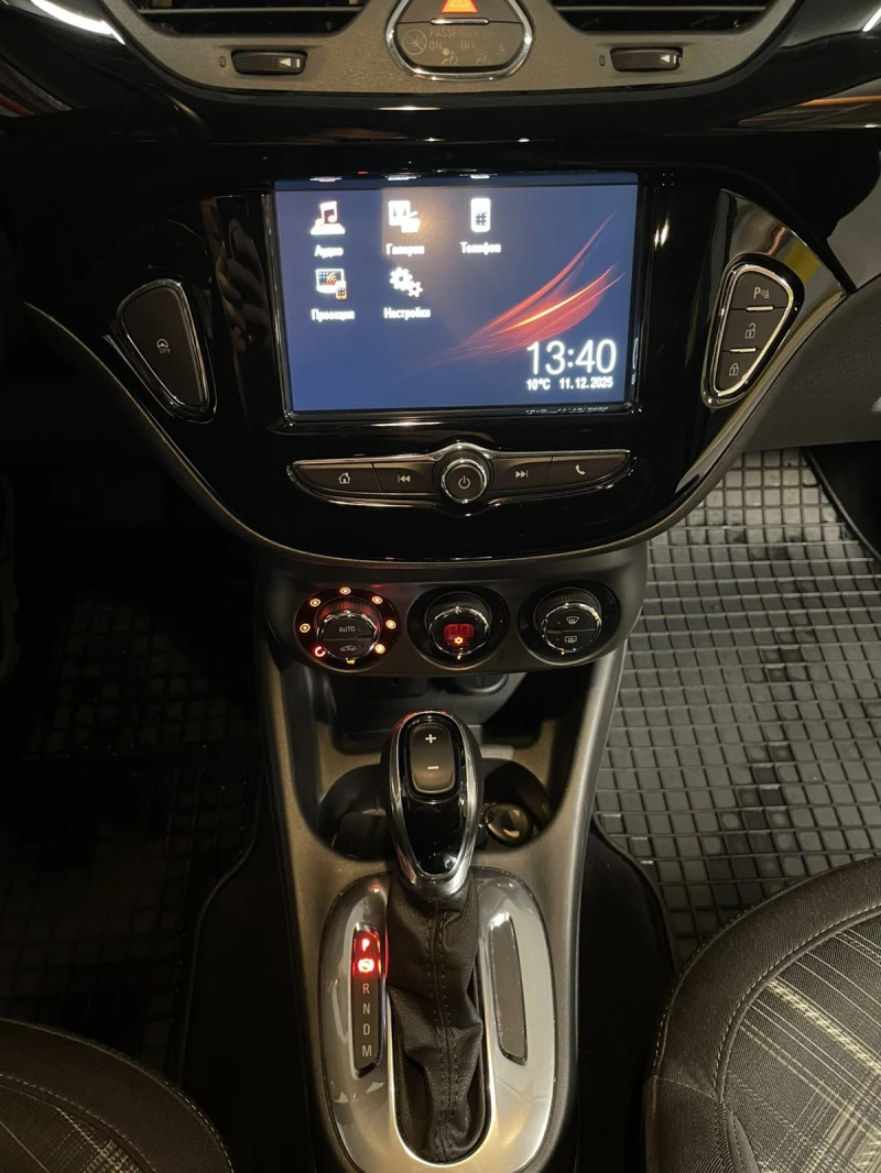 Opel Corsa, снимка 13 - Автомобили и джипове - 52989622