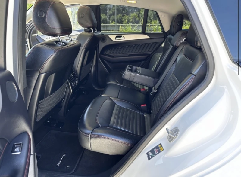 Mercedes-Benz GLE, снимка 9 - Автомобили и джипове - 53183648