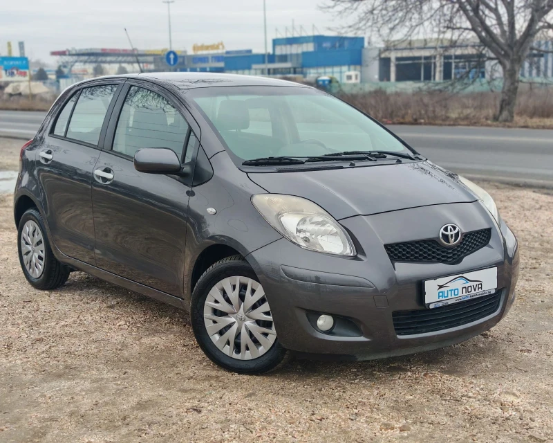 Toyota Yaris 1.3 99 К.С. БЕНЗИН! 