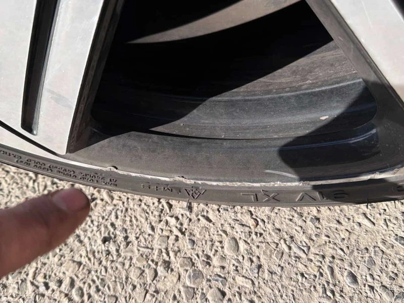 VW Golf * 5dr HB Man * CARFAX * БЕЗ ПЪРВОНАЧАЛНА ВНОСКА, снимка 12 - Автомобили и джипове - 53505343