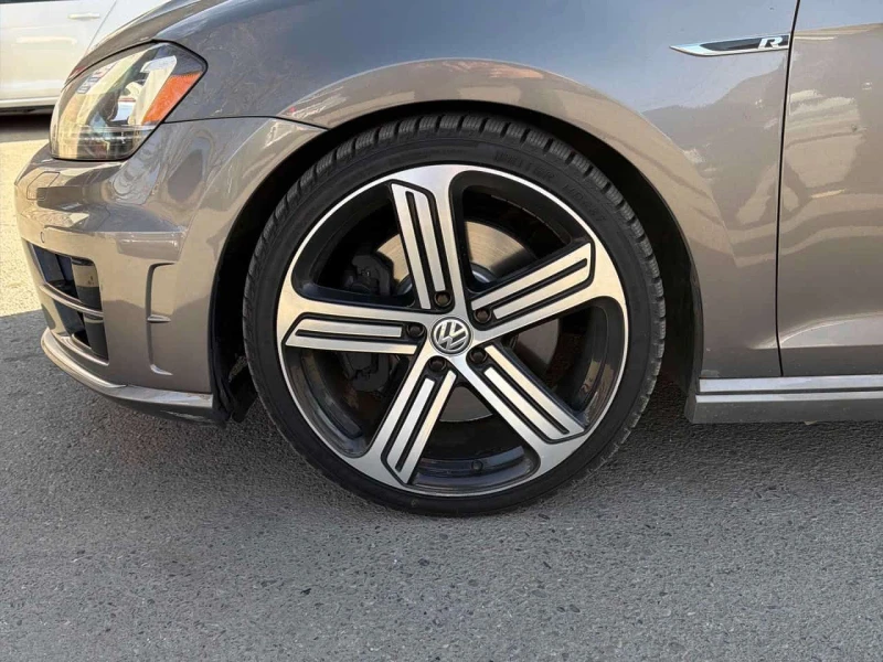 VW Golf * 5dr HB Man * CARFAX * БЕЗ ПЪРВОНАЧАЛНА ВНОСКА, снимка 7 - Автомобили и джипове - 53505343