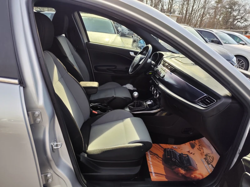 Alfa Romeo Giulietta 2.0JTDm* LED* EURO5A* KLIMATRONIK* , снимка 10 - Автомобили и джипове - 53592227