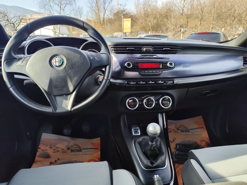 Alfa Romeo Giulietta 2.0JTDm* LED* EURO5A* KLIMATRONIK* , снимка 8 - Автомобили и джипове - 53592227