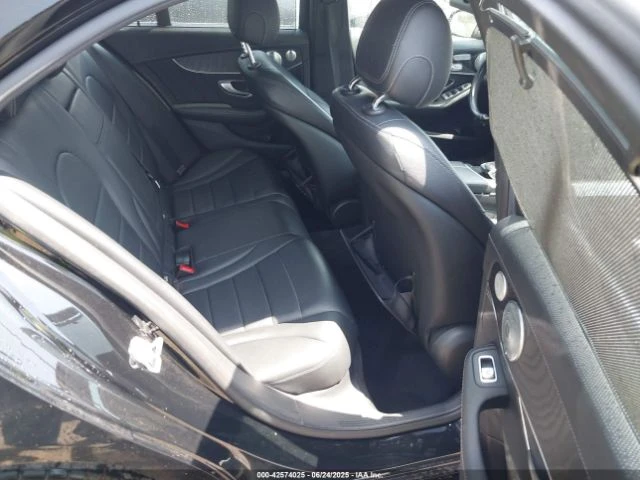 Mercedes-Benz C 400 AMG* KEYLESS* ПОДГРЕВ* КАМЕРА* , снимка 11 - Автомобили и джипове - 53110056
