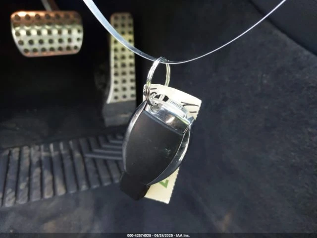 Mercedes-Benz C 400 AMG* KEYLESS* ПОДГРЕВ* КАМЕРА* , снимка 13 - Автомобили и джипове - 53110056