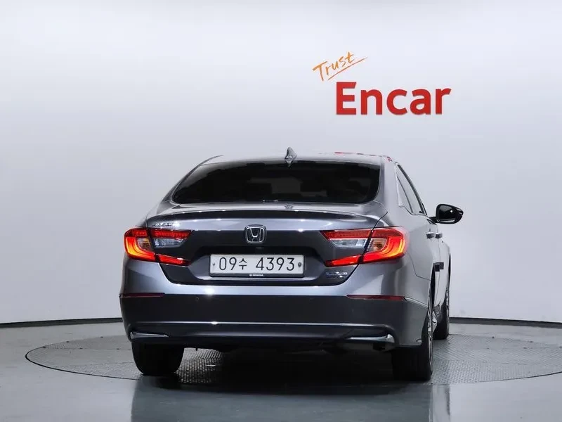 Honda Accord 10Th Generation 2.0 Hybrid Touring | Mobile.bg � ����������� 8
