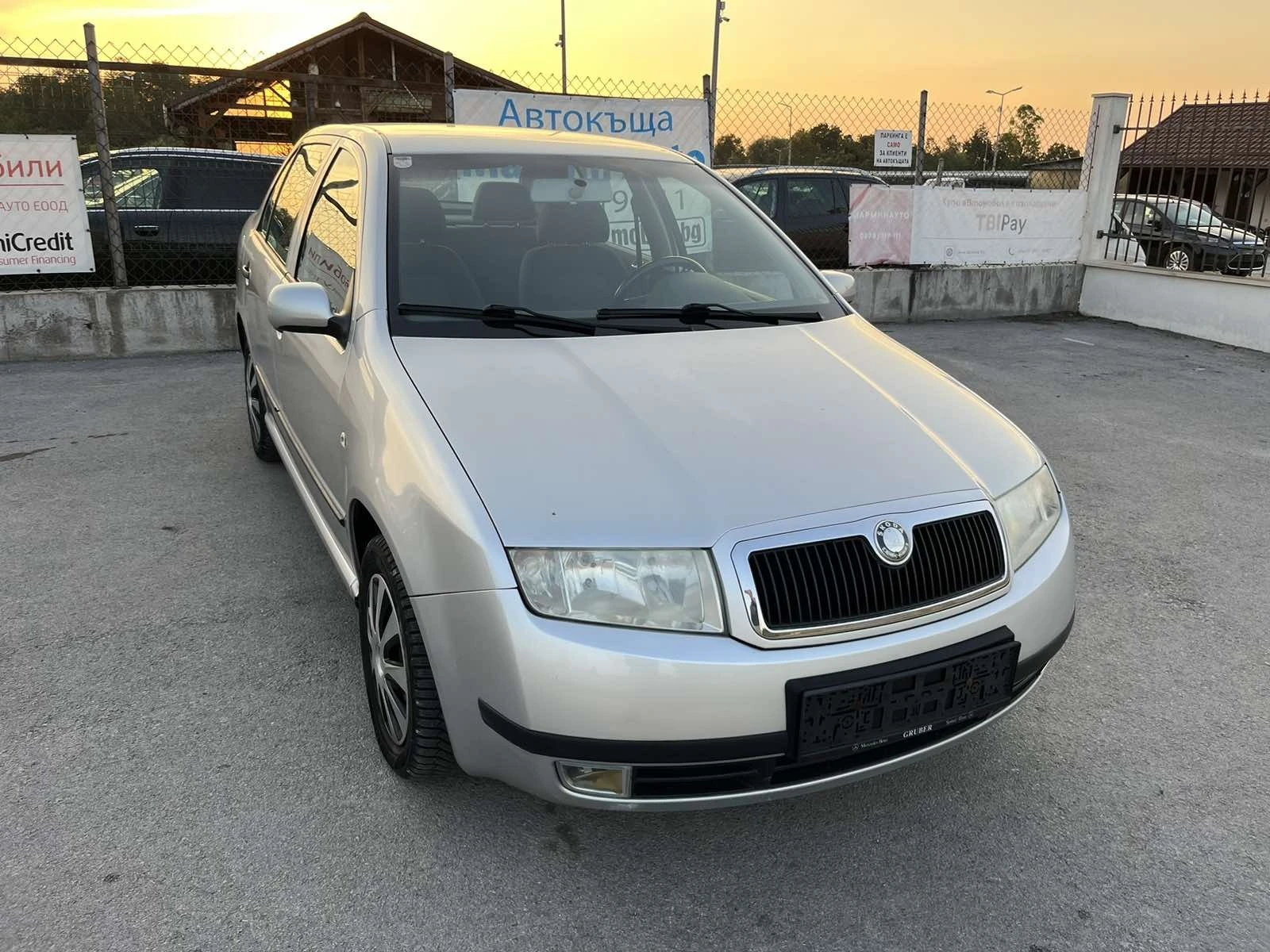 Skoda Fabia 1.4I 75кс  EURO 4 КЛИМАТИК АВТОПИЛОТ ПОДГРЕВ - изображение 3