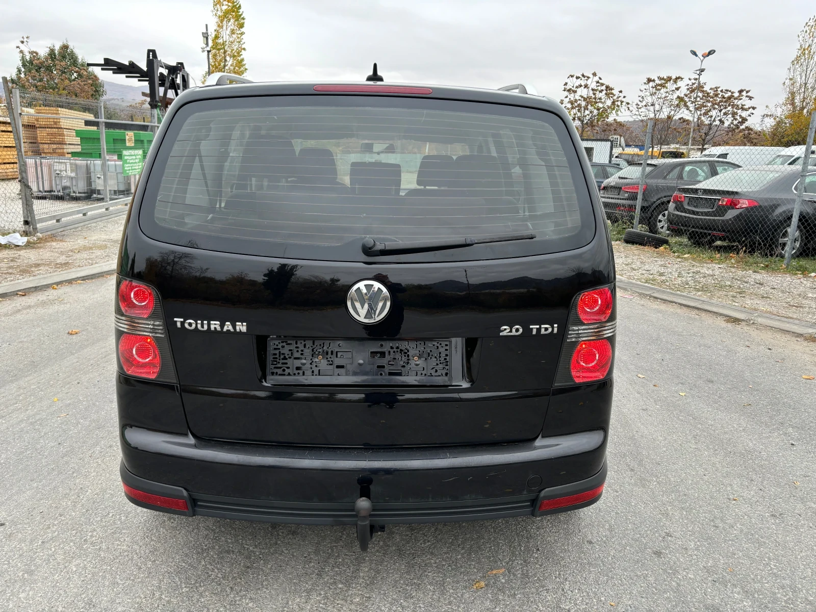 VW Touran KROSS 6 + 1 МЕСТА - изображение 6