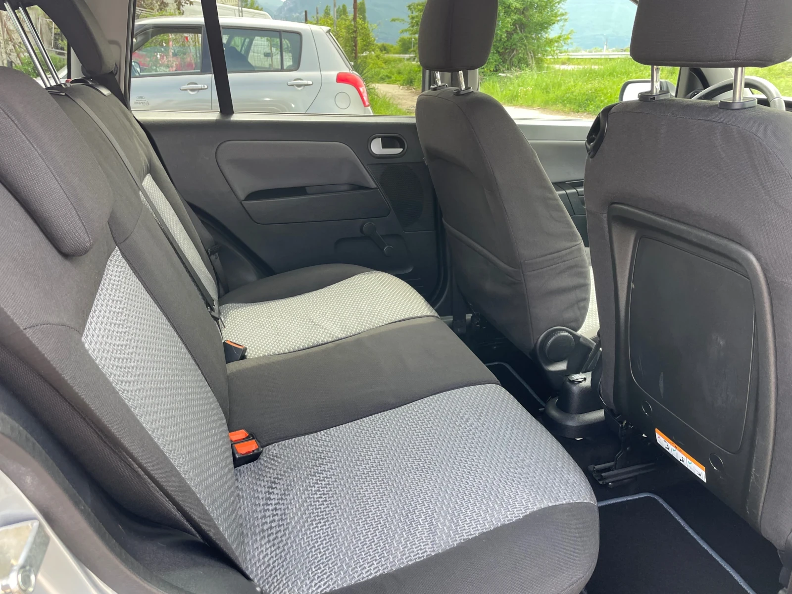 Ford Fusion 1.4HDI-75-ITALIA - изображение 6