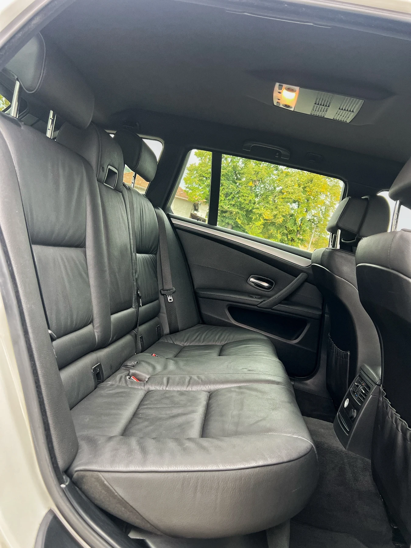 BMW 530 xDrive/Дистроник/Вакуум/Подгрев/Кейлес - изображение 8