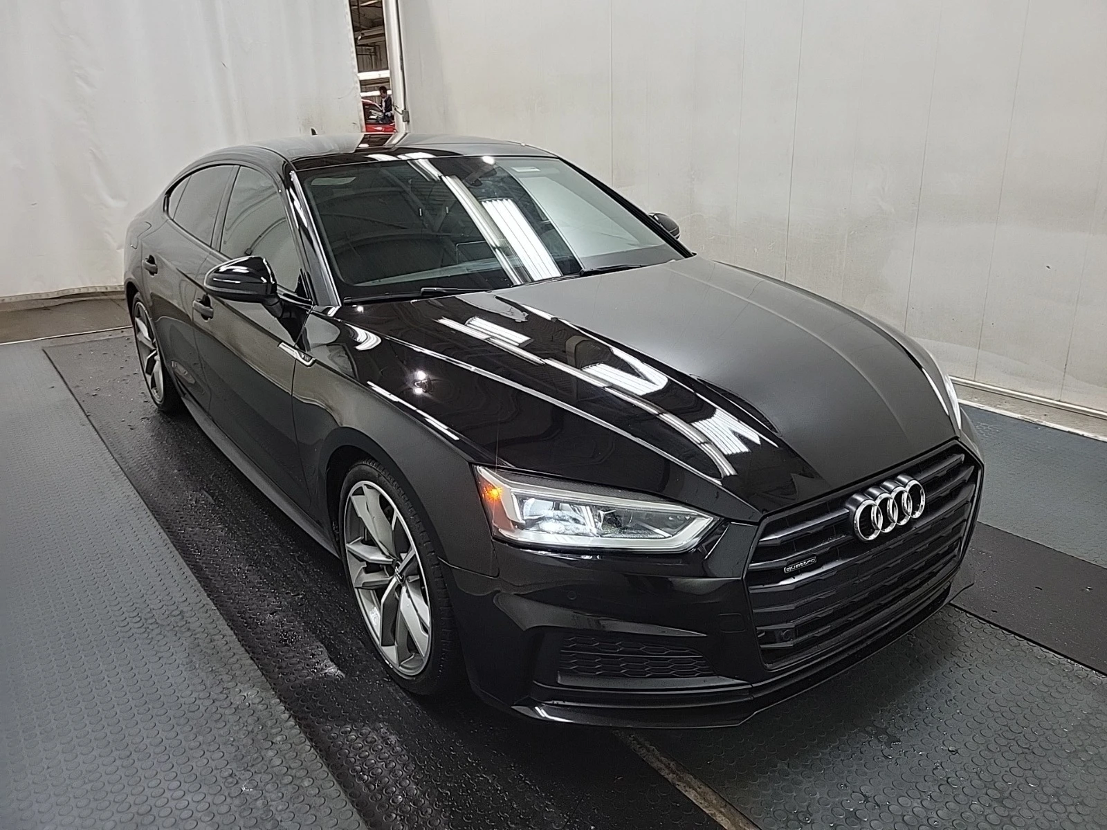 Audi A5 PROGRESSIV * * CARFAX * * АВТО КРЕДИТ * *  - изображение 3