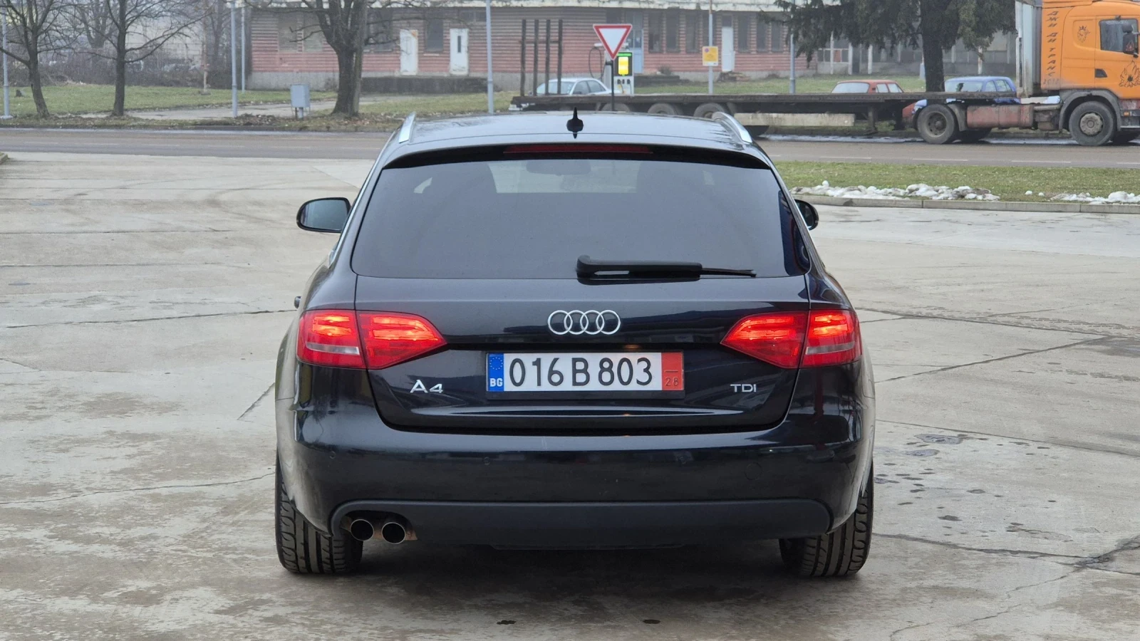 Audi A4 2.0 TDI* ������* ���� 5* ��������� | Mobile.bg � ����������� 11