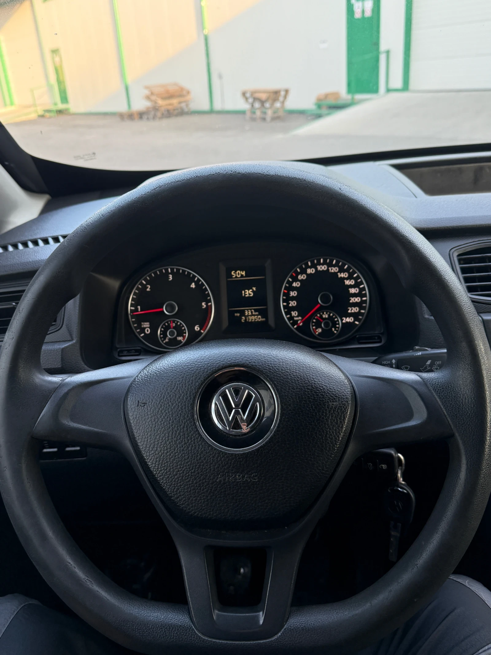 VW Caddy * START/STOP* КЛИМАТИК* ТОП ЦЕНА* , снимка 6 - Автомобили и джипове - 53840621