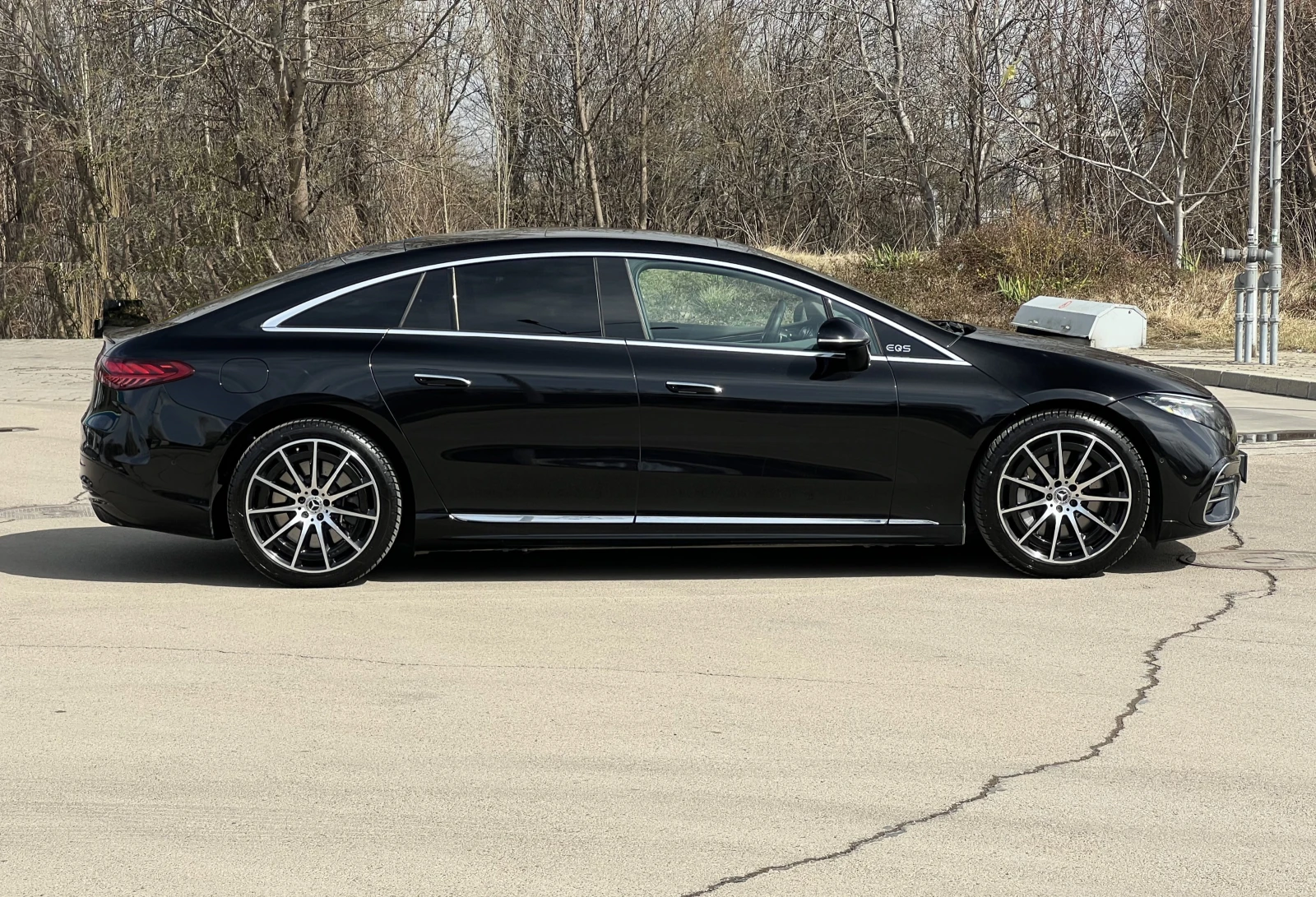 Mercedes-Benz EQS 450+ /AMG/HYPERSCREEN/BURM/PANO/360/, снимка 7 - Автомобили и джипове - 53877456