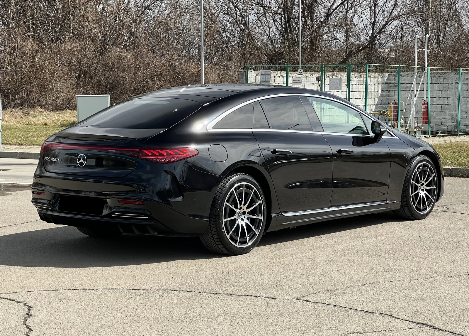 Mercedes-Benz EQS 450+ /AMG/HYPERSCREEN/BURM/PANO/360/, снимка 6 - Автомобили и джипове - 53877456