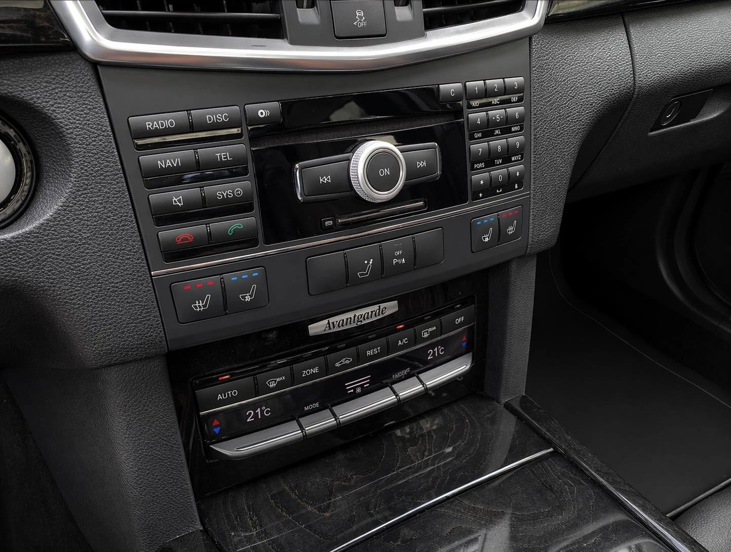 Mercedes-Benz E 500 Е500, снимка 10 - Автомобили и джипове - 54175927