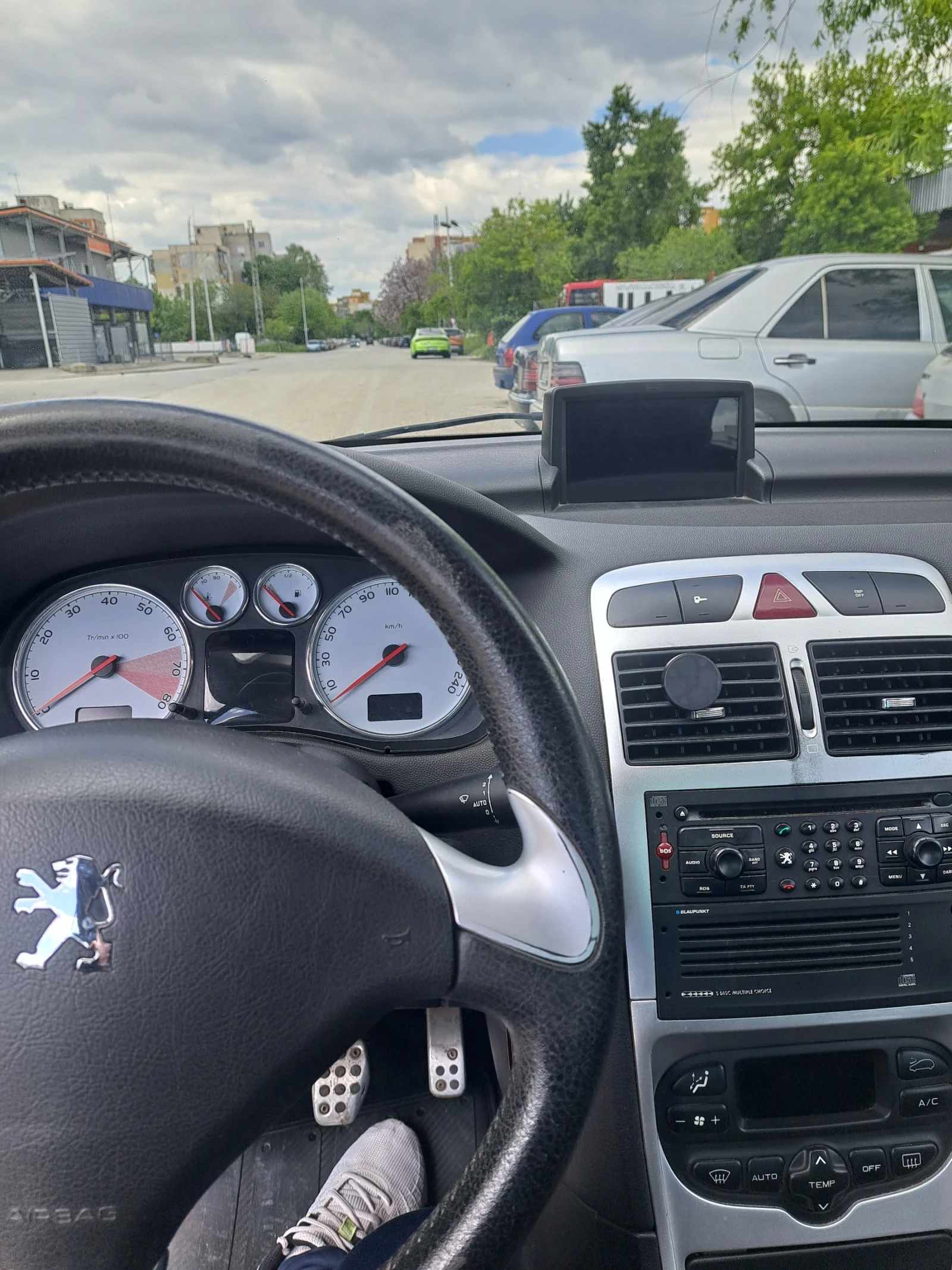 Peugeot 307 CC , снимка 5 - Автомобили и джипове - 54397628