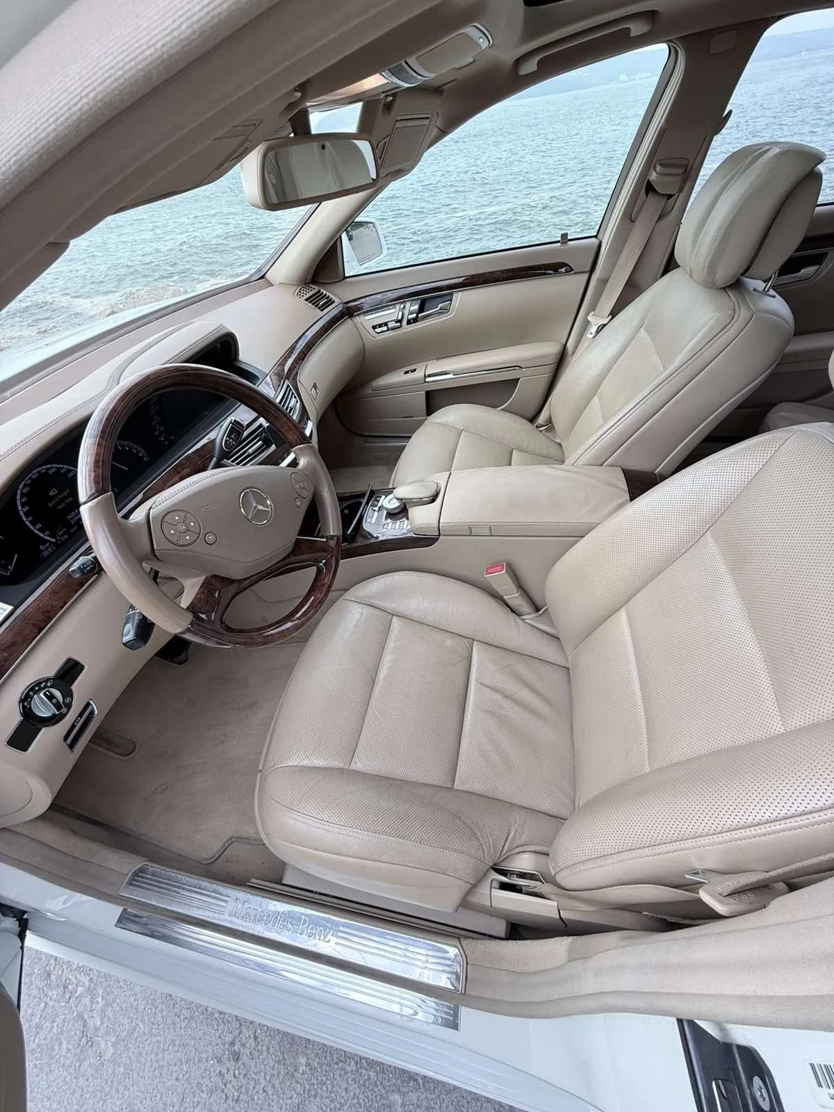 Mercedes-Benz S 550, снимка 12 - Автомобили и джипове - 54718747