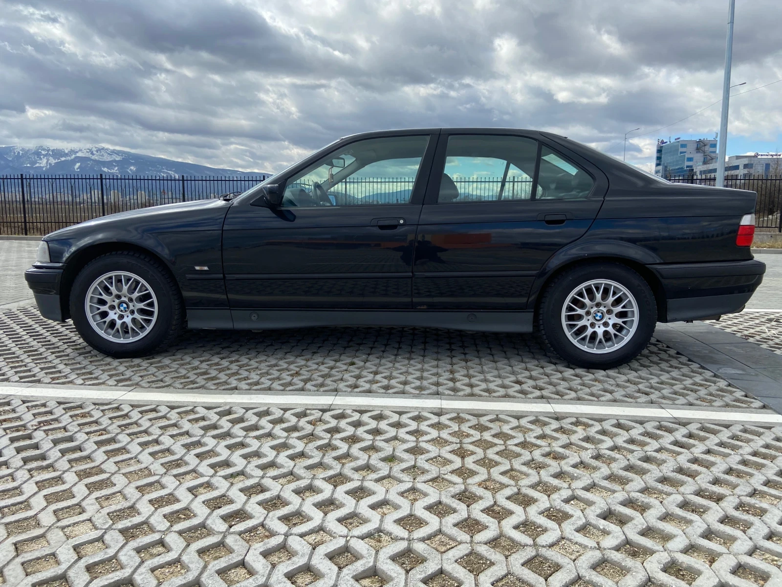 BMW 316 316 i M43, снимка 10 - Автомобили и джипове - 54853902