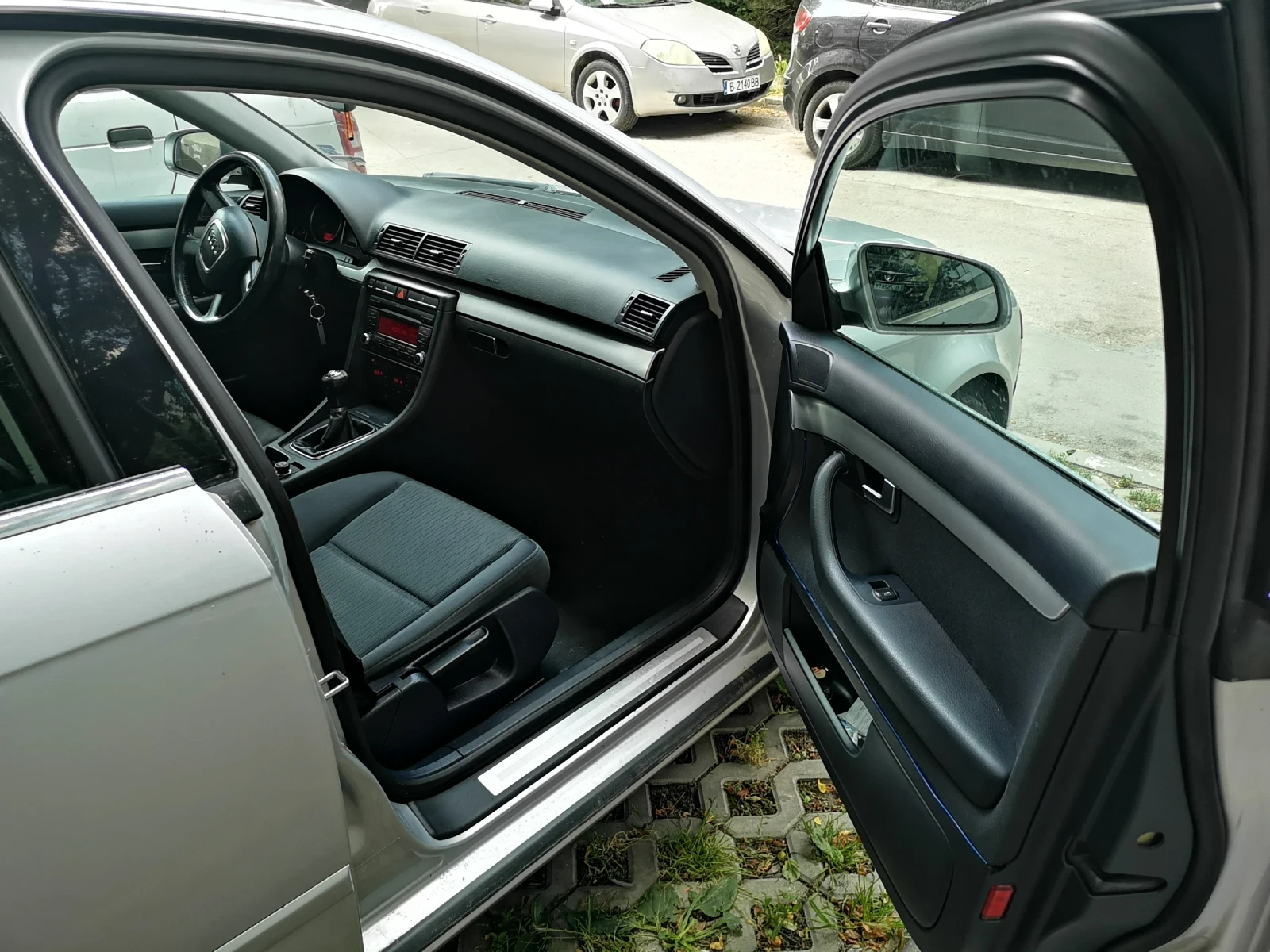 Audi A4, снимка 8 - Автомобили и джипове - 55244529