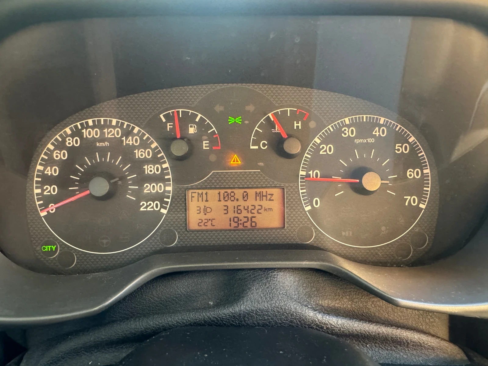 Fiat Punto, снимка 14 - Автомобили и джипове - 55729567