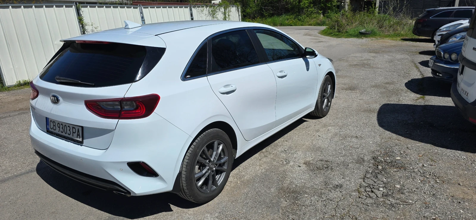 Kia Ceed В заводска гаранция., снимка 11 - Автомобили и джипове - 55992157