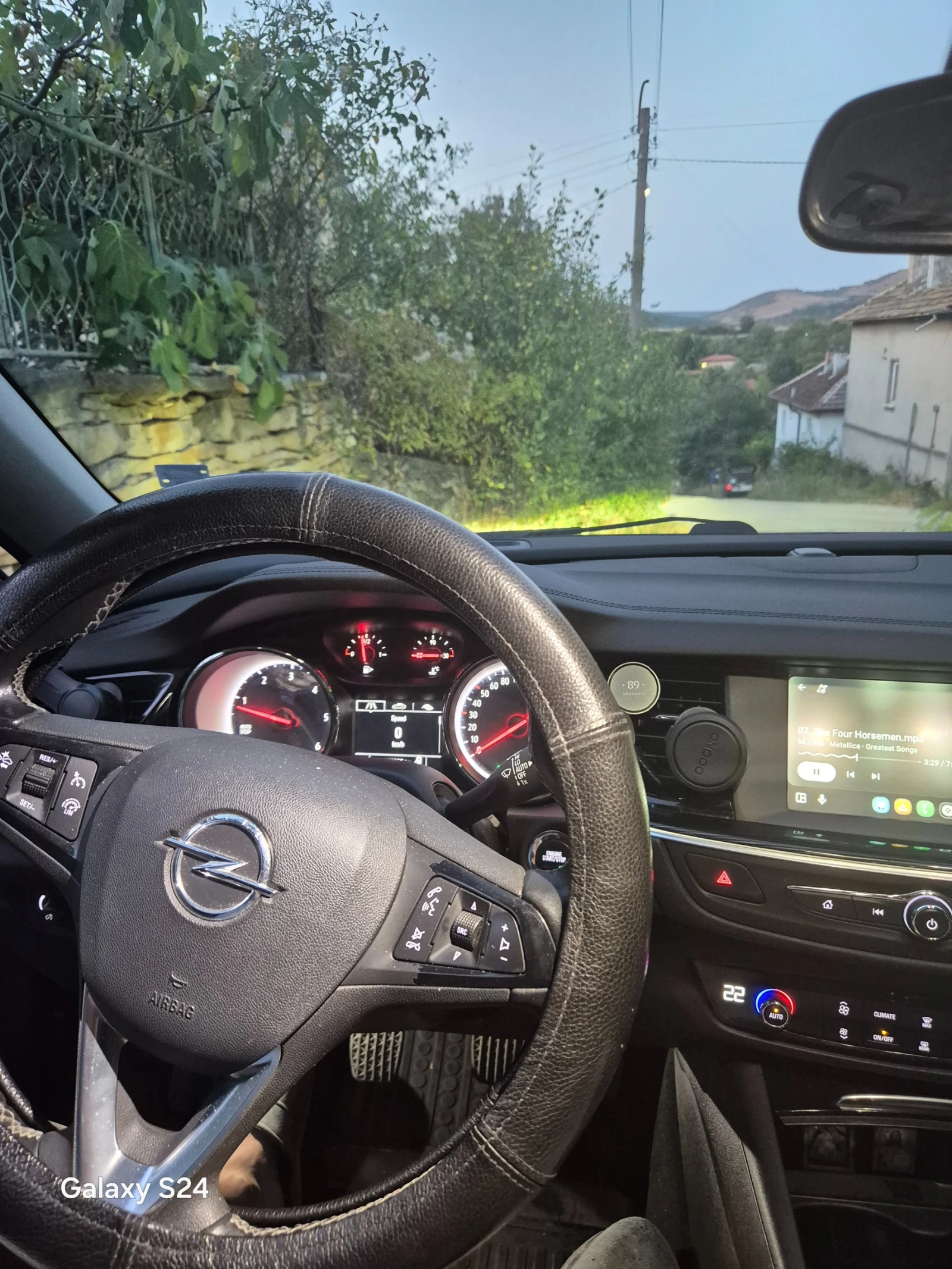 Opel Insignia, снимка 14 - Автомобили и джипове - 56024134