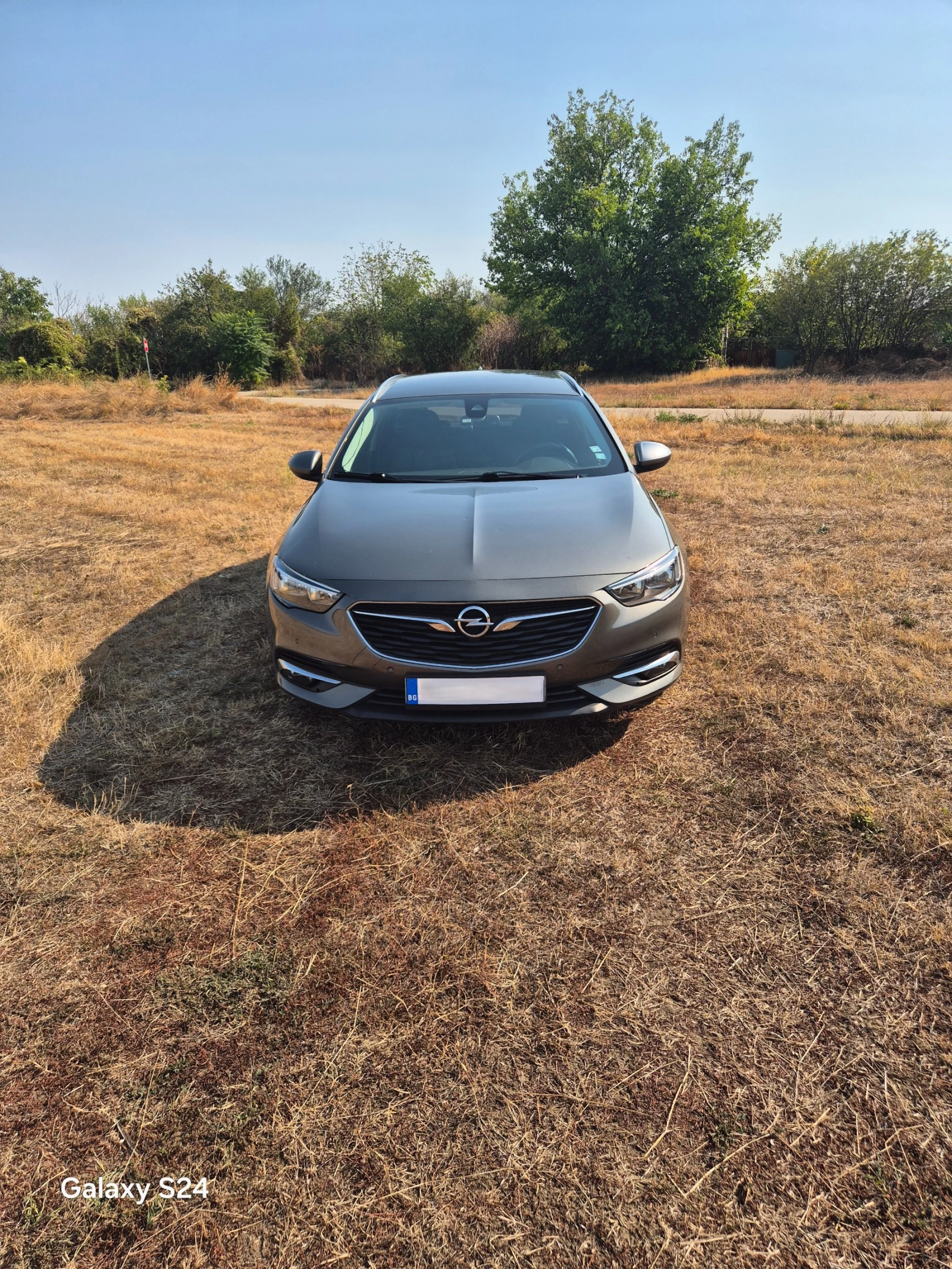 Opel Insignia, снимка 5 - Автомобили и джипове - 56024134