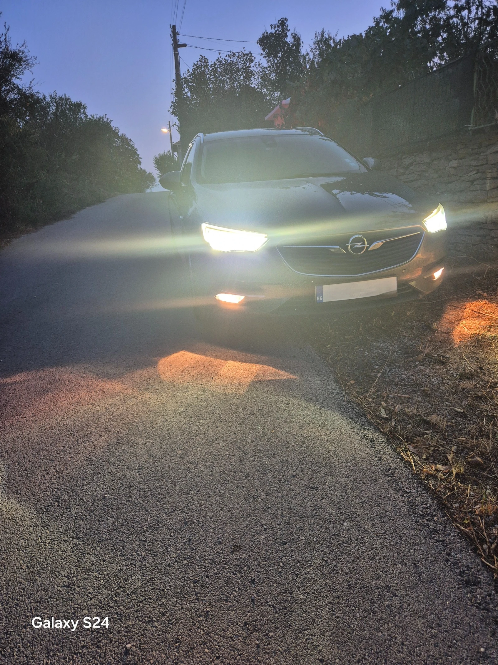 Opel Insignia, снимка 16 - Автомобили и джипове - 56024134