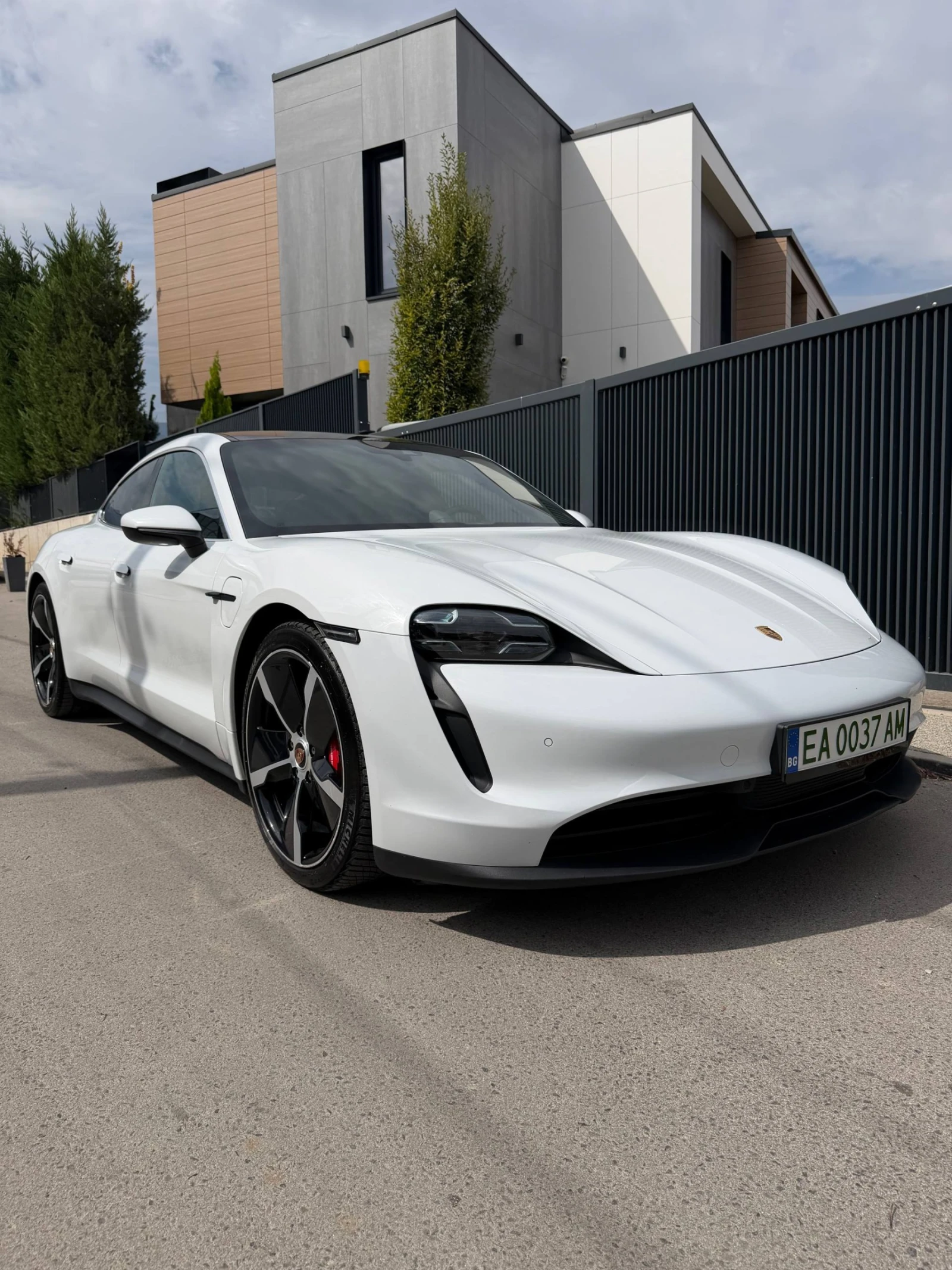 Porsche Taycan 4S * * PERFORMANCE PLUS * * PREMIUM PACKAGE * * 