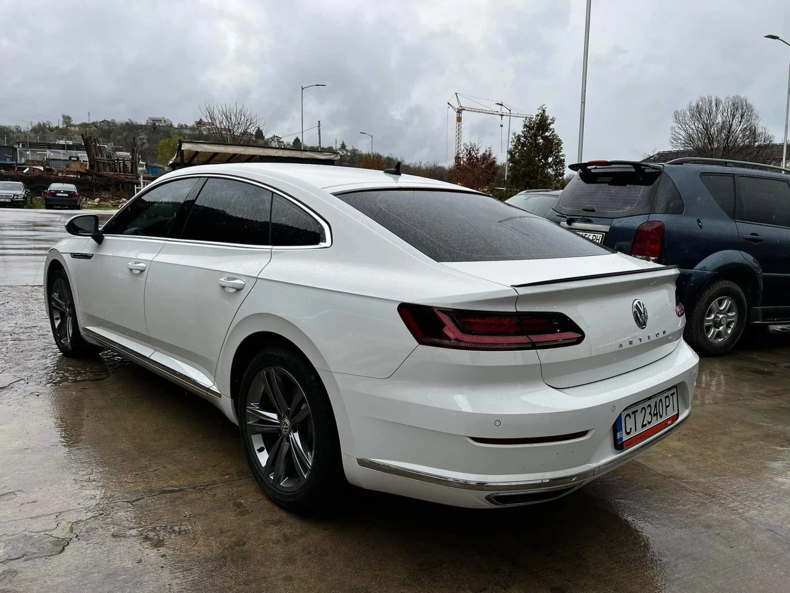 VW Arteon R-Line, 2.0 TSI, 190 hp, снимка 10 - Автомобили и джипове - 56156369