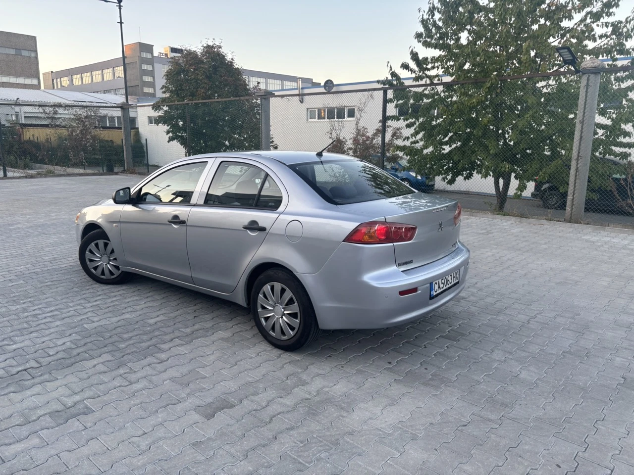 Mitsubishi Lancer, снимка 2 - Автомобили и джипове - 56299610