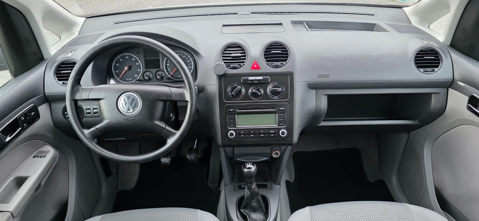 VW Caddy 1.6-102кс., снимка 10 - Автомобили и джипове - 56470827
