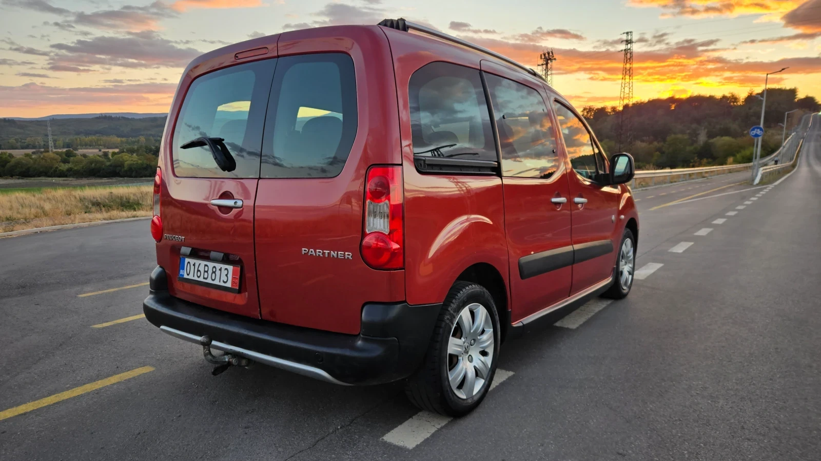 Peugeot Partner 1.6 HDI, снимка 7 - Автомобили и джипове - 56618537