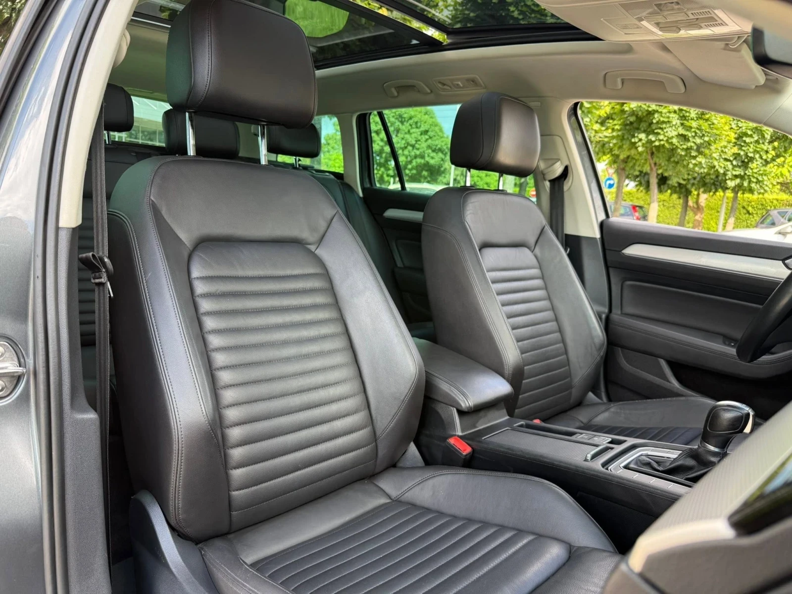 VW Passat 2.0 TSI CH 4x4, снимка 8 - Автомобили и джипове - 56651921