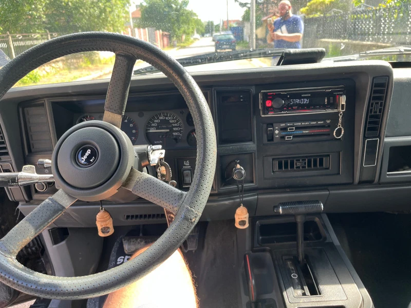 Jeep Cherokee XJ4000, снимка 15 - Автомобили и джипове - 47598601