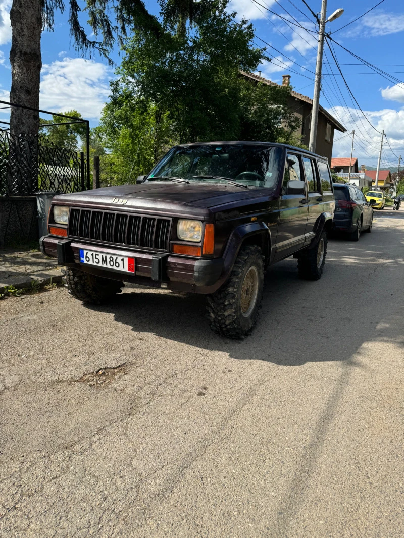 Jeep Cherokee XJ4000, снимка 1 - Автомобили и джипове - 47598601