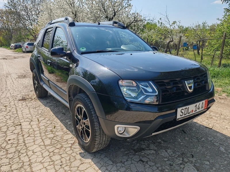 Dacia Duster 1.6i, снимка 3 - Автомобили и джипове - 46512257