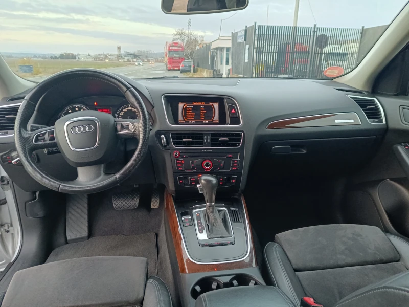 Audi Q5, снимка 8 - Автомобили и джипове - 48299220