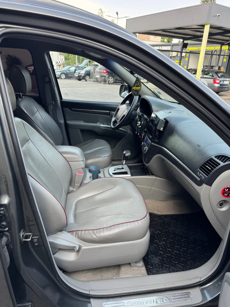 Hyundai Santa fe 2.2 Crdi, снимка 8 - Автомобили и джипове - 52145605