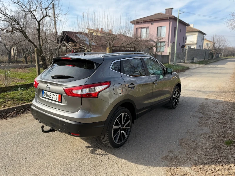 Nissan Qashqai 1.6 DCI Tekna, снимка 4 - Автомобили и джипове - 52814210