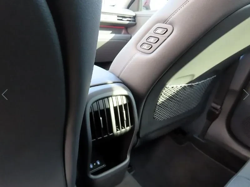 Hyundai Kona 1.6 Turbo 4Wd Inspiration, снимка 14 - Автомобили и джипове - 55886610