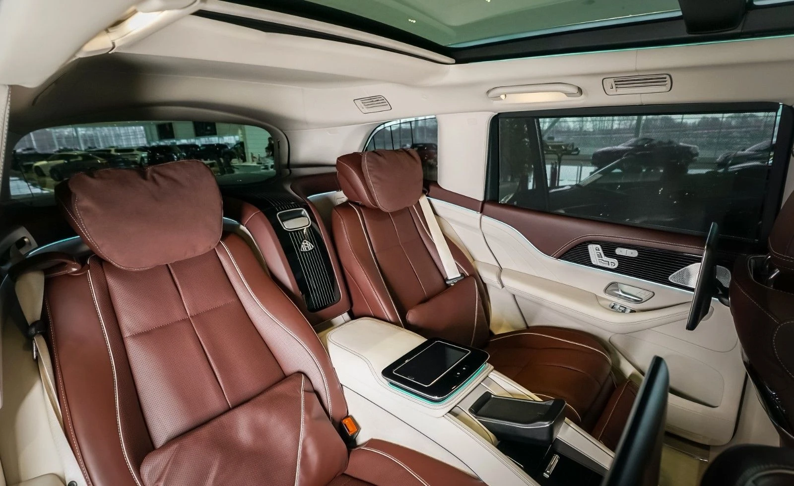 Mercedes-Benz GLS 600 MAYBACH  - изображение 9