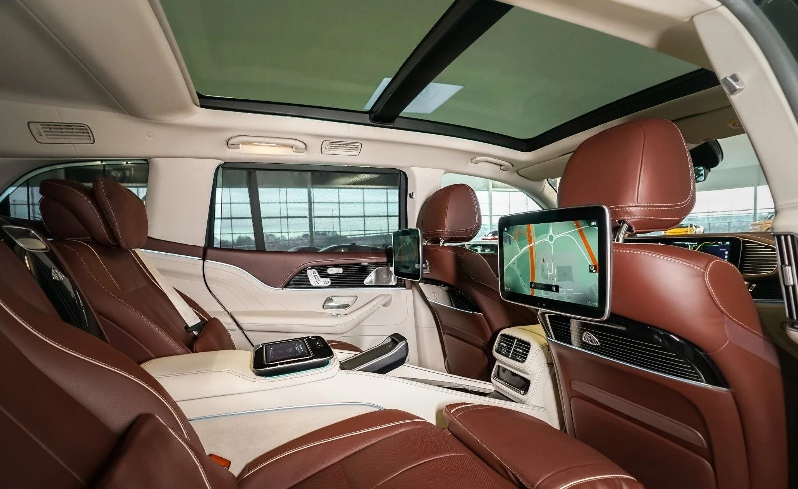 Mercedes-Benz GLS 600 MAYBACH  - изображение 10